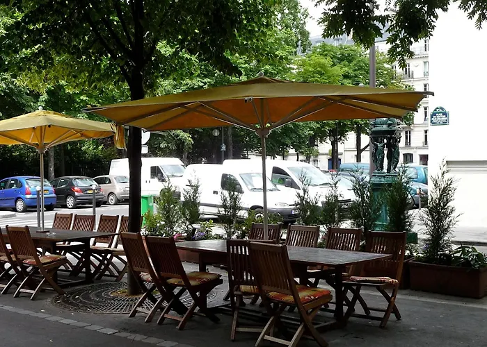 Hotel Roi Rene Paris